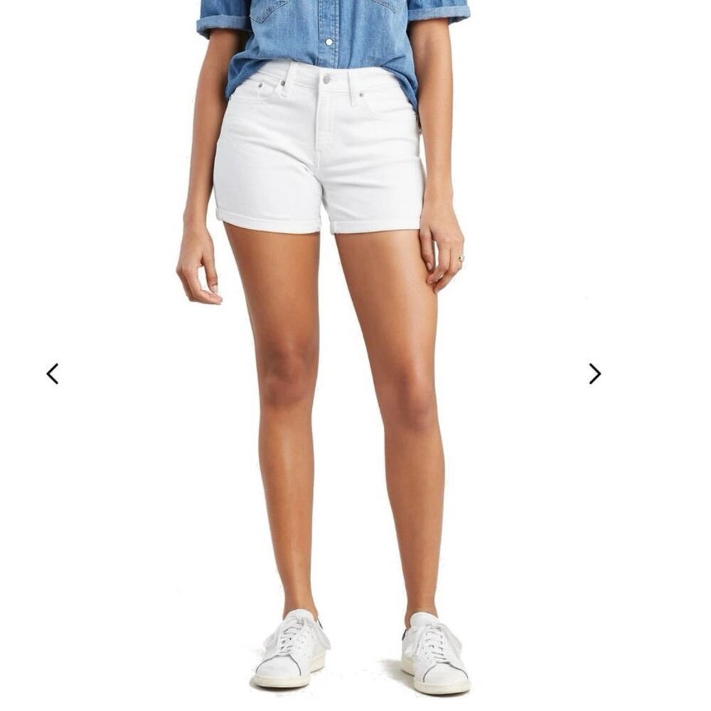 Levi White Mid Length Denim Shorts Size 31 Mid Rise Cuffed Summer Classic NWT - Picture 2 of 7